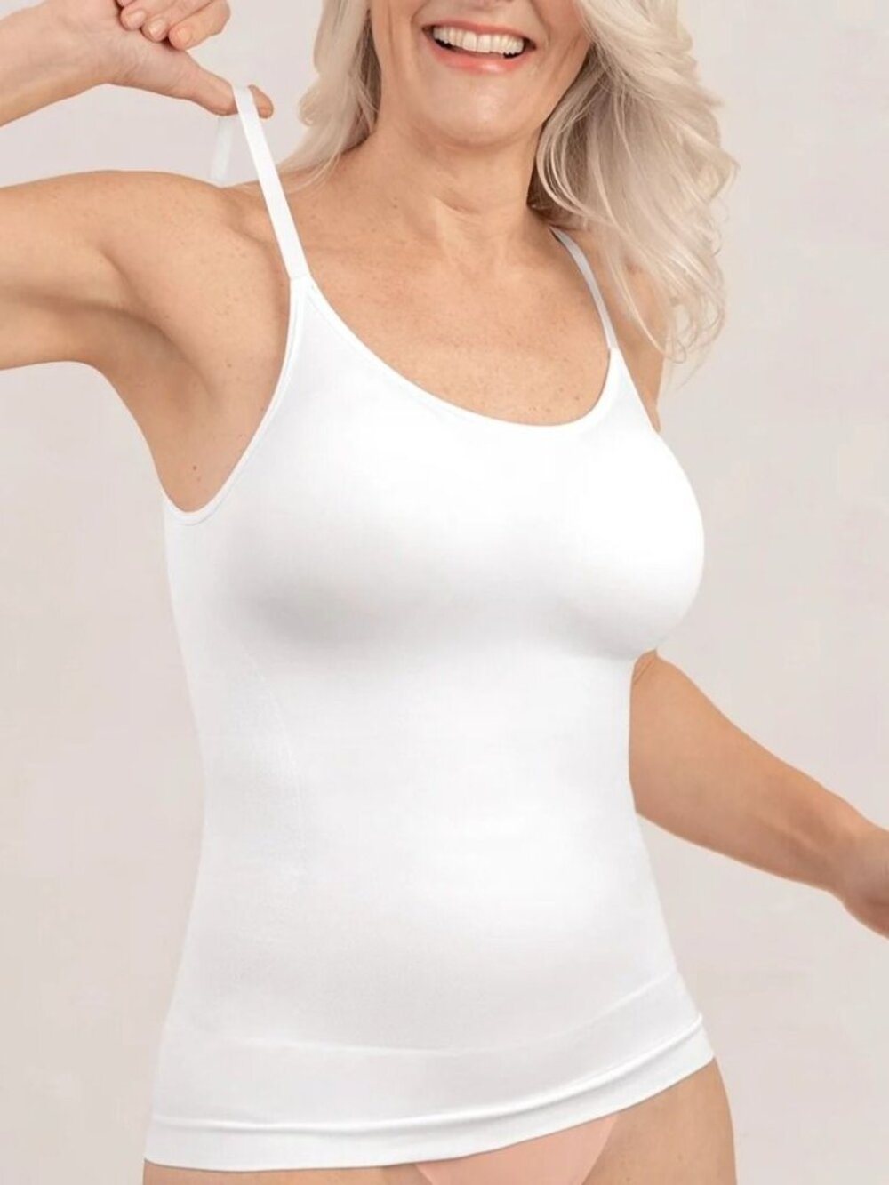 SHAPERMINT ESSENTIALS AllDay Everyday Seamless Scoop Neck Shaping Cami White 2XL